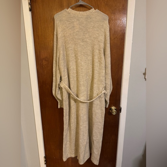 Lane Bryant Cream Ribbed Knit Faux Wrap Cardigan with Tie 18/20 - Picture 3 of 4